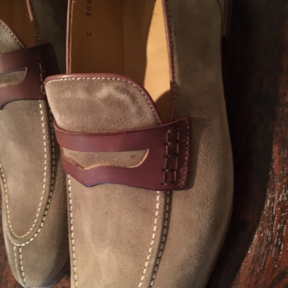 🎆 HOST PICK💕NEW ITALIAN SUEDE/LEATHER LOAFER